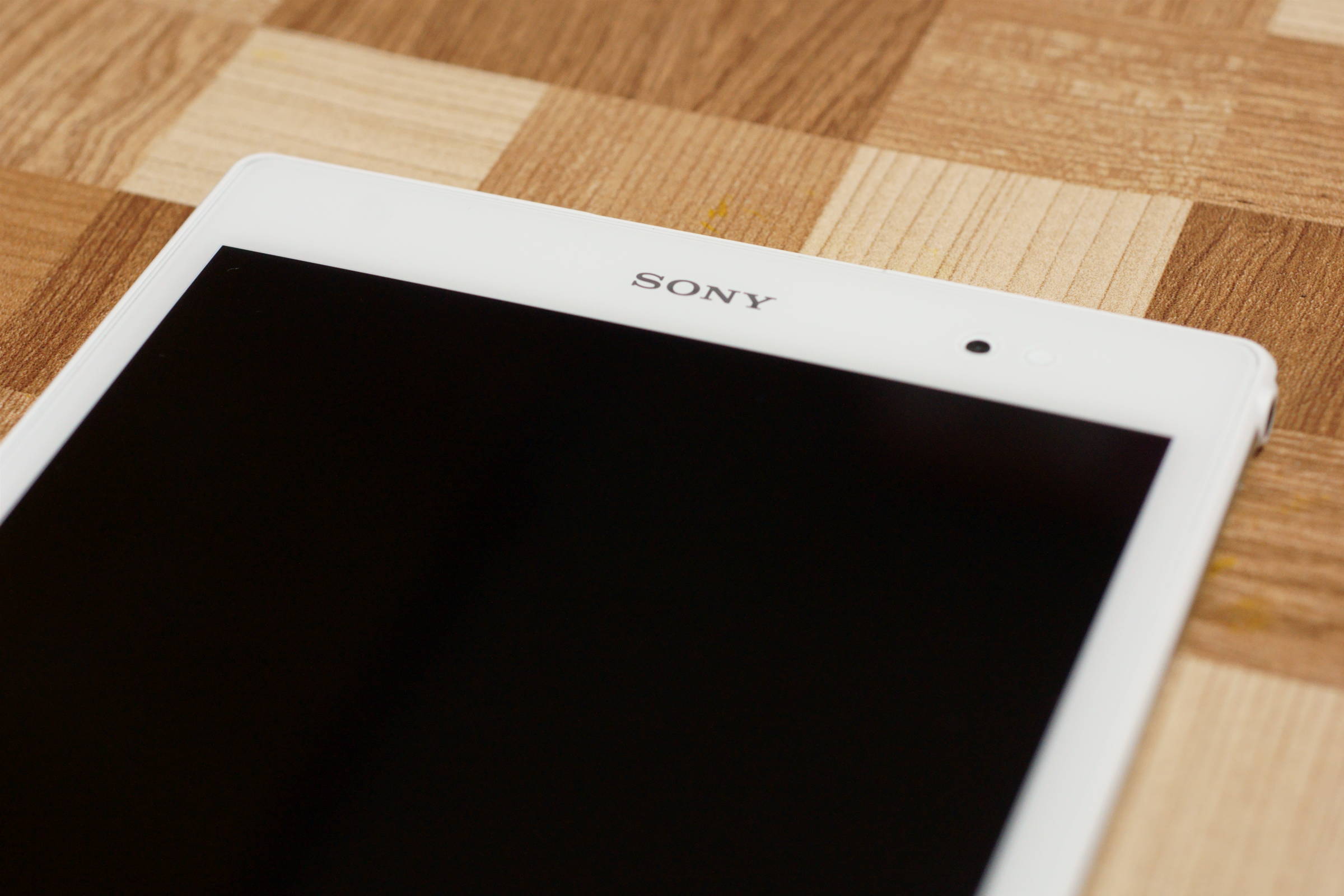 Xperia Z3 Tablet Compact を買ってみた